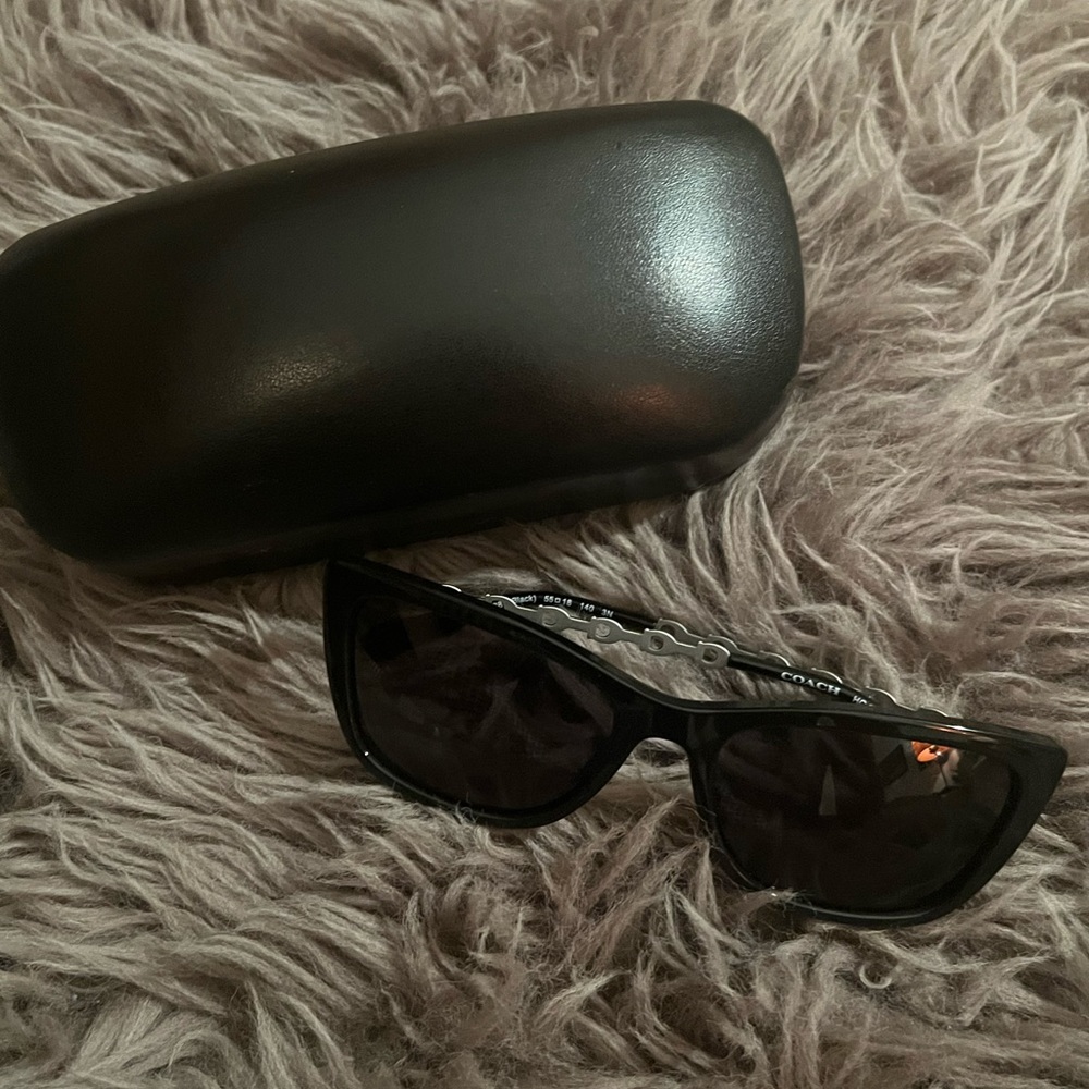 Coach sunglasses with chain link detail